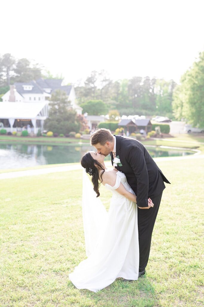 The Oaks at Salem Wedding; Wilmington North Carolina Wedding Photographer; North Carolina wedding photographer