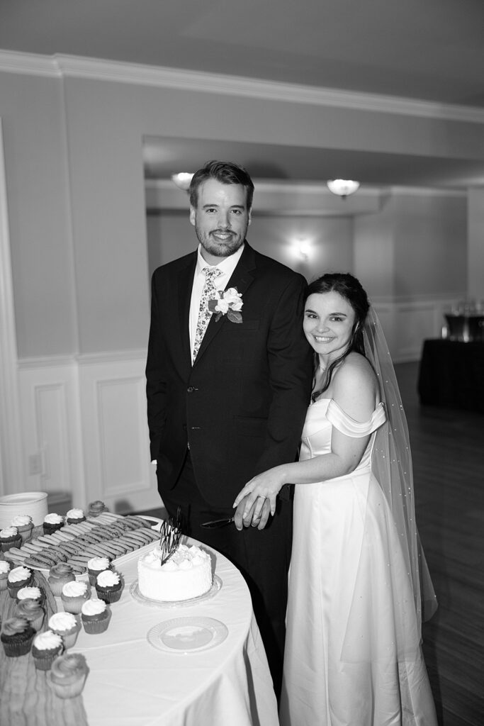 The Oaks at Salem Wedding; Wilmington North Carolina Wedding Photographer; North Carolina wedding photographer