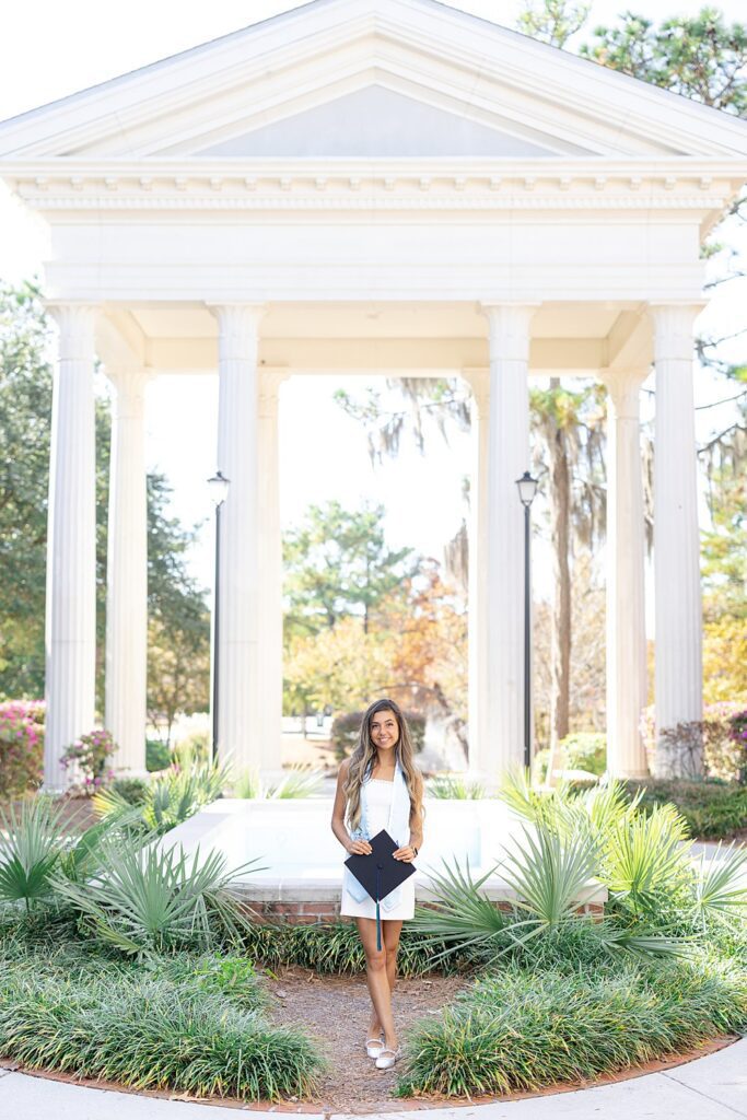 UNCW graduation photos; Wilmington North Carolina Senior Photographer; Wilmington graduation photographer