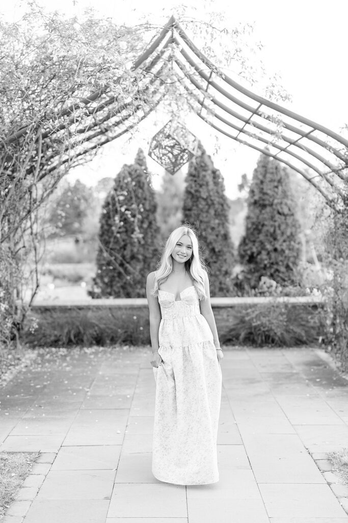 JC Raulston Arboretum Senior Session; wilmington north carolina senior photographer; Raleigh Senior Photographer