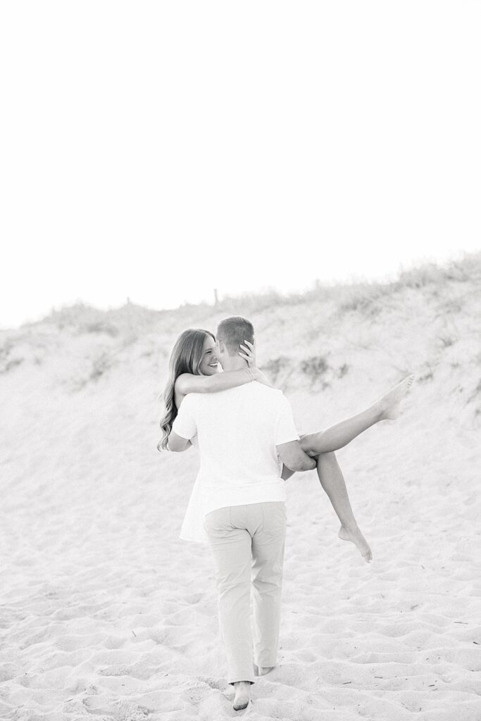 Wrightsville Beach Engagement Session; Wilmington North Carolina Wedding Photographer; Wilmington engagement session